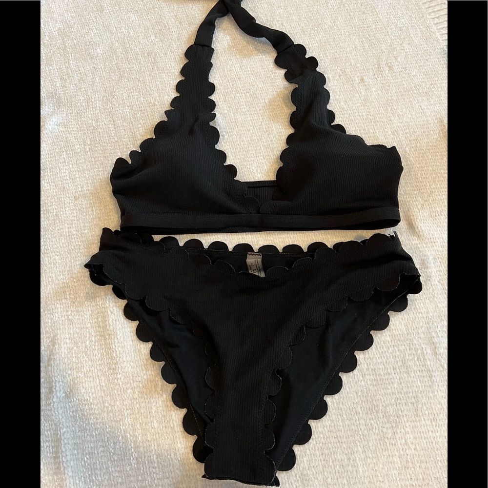 Shein Black Scalloped Halter Bikini Size M